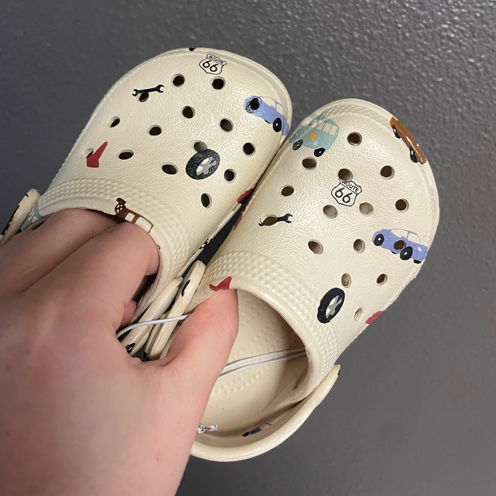 Lightning McQueen “Crocs”